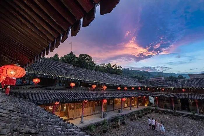 两会声音|高一轩委员：建议在酒仙桥旧改中加强在地记忆保留